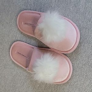 Victoria Secret Pink slippers